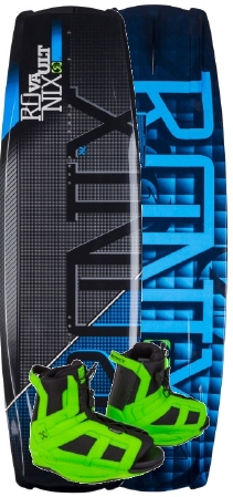 Ronix - 2015 Vault 134 w/District Wakeboard Package